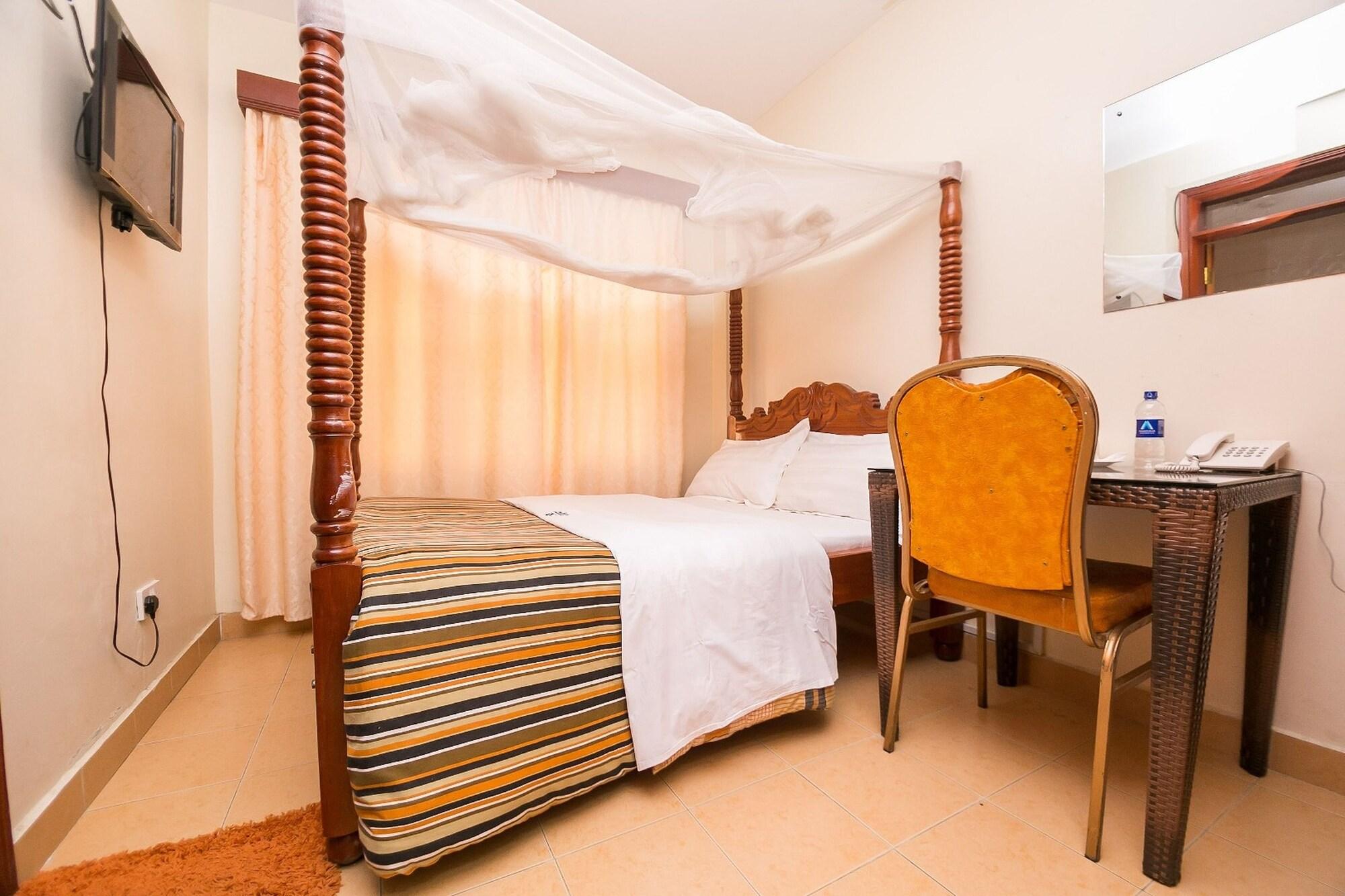 Upperhill Blueberry Hotel Nairobi Exterior photo