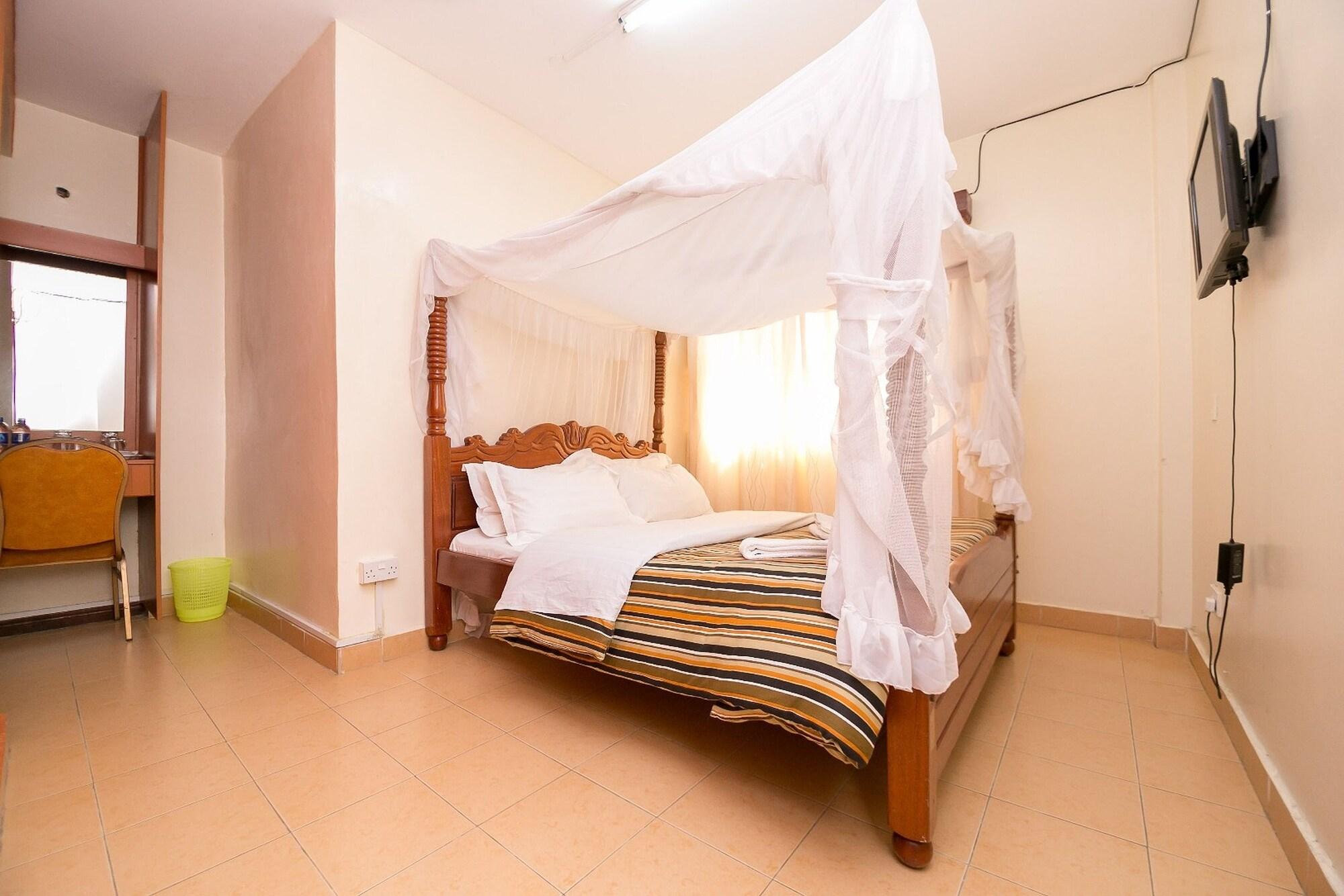 Upperhill Blueberry Hotel Nairobi Exterior photo