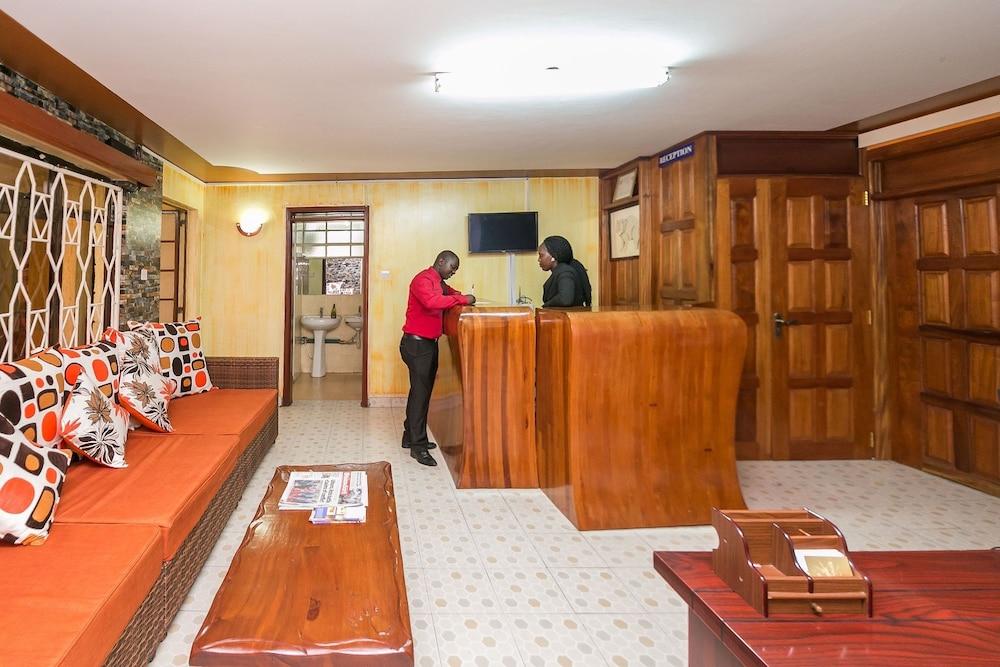 Upperhill Blueberry Hotel Nairobi Exterior photo